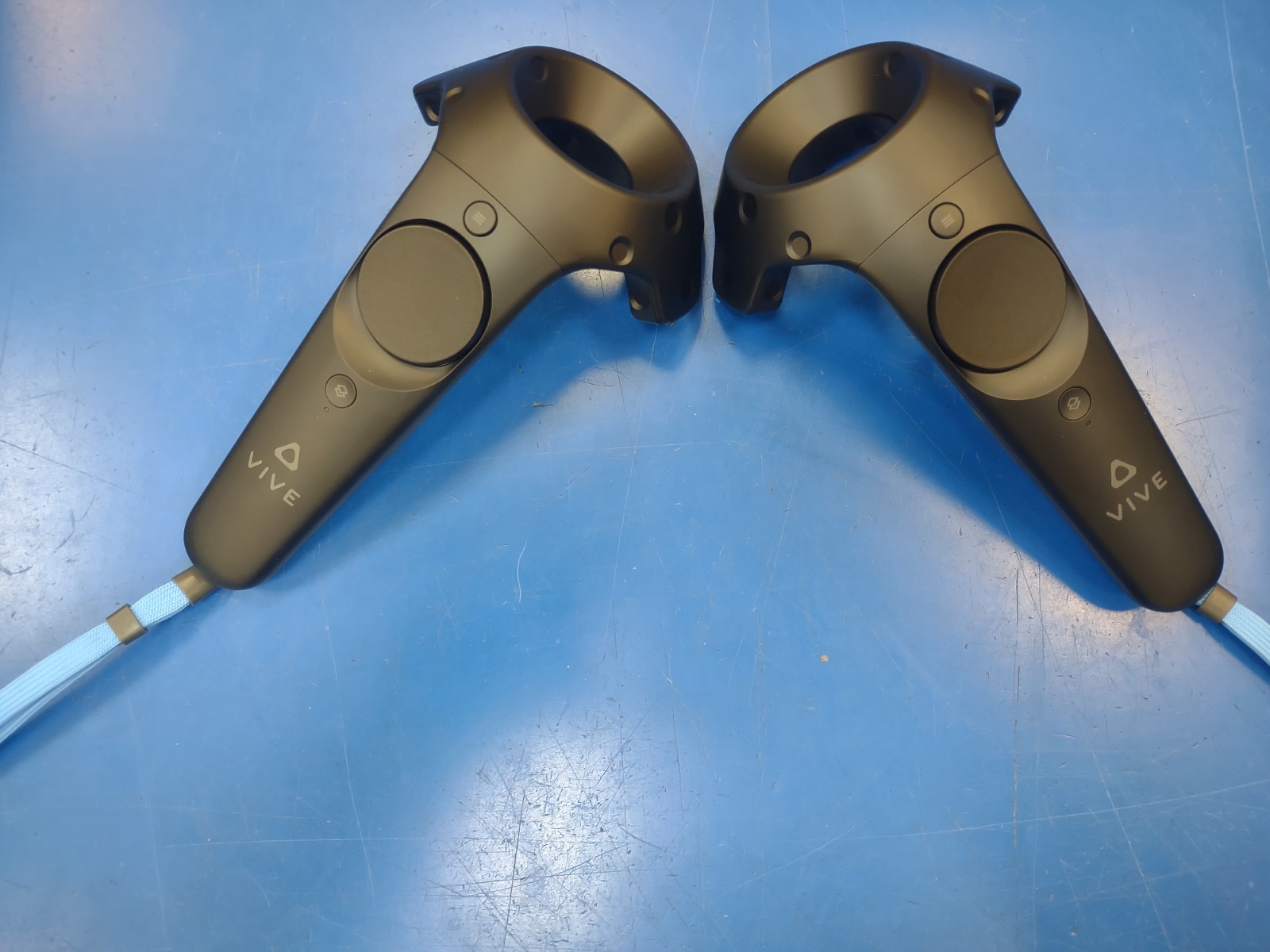 HTC VIVE Cosmos Elite Full VR Headset Kit