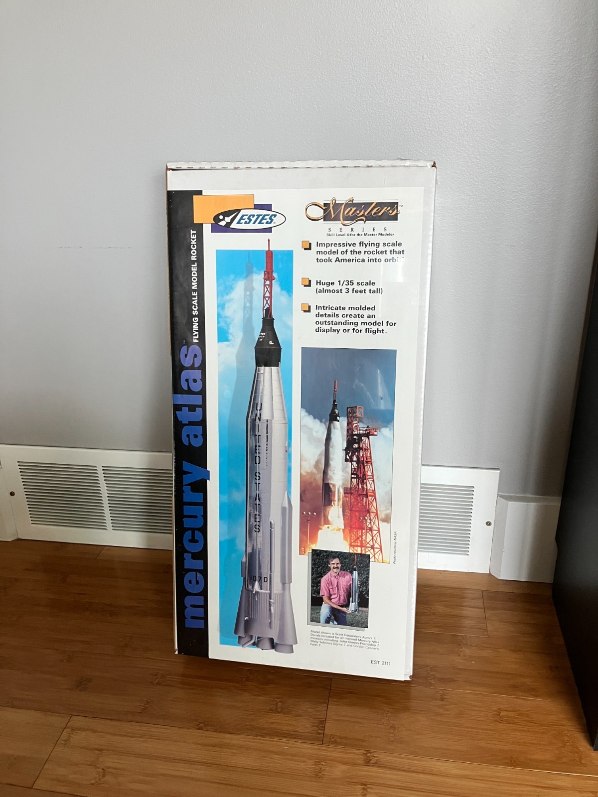 Estes Mercury Atlas 1:35 Flying Scale Space Rocket Unassembled Model Kit EST2111
