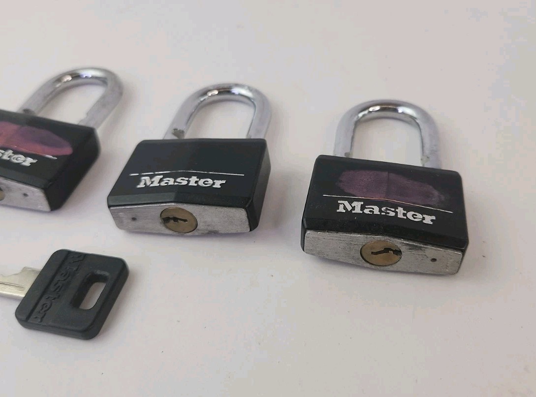 Master Lock Keyed Padlock Black for outdoors three locks One Key Opens All Set 4