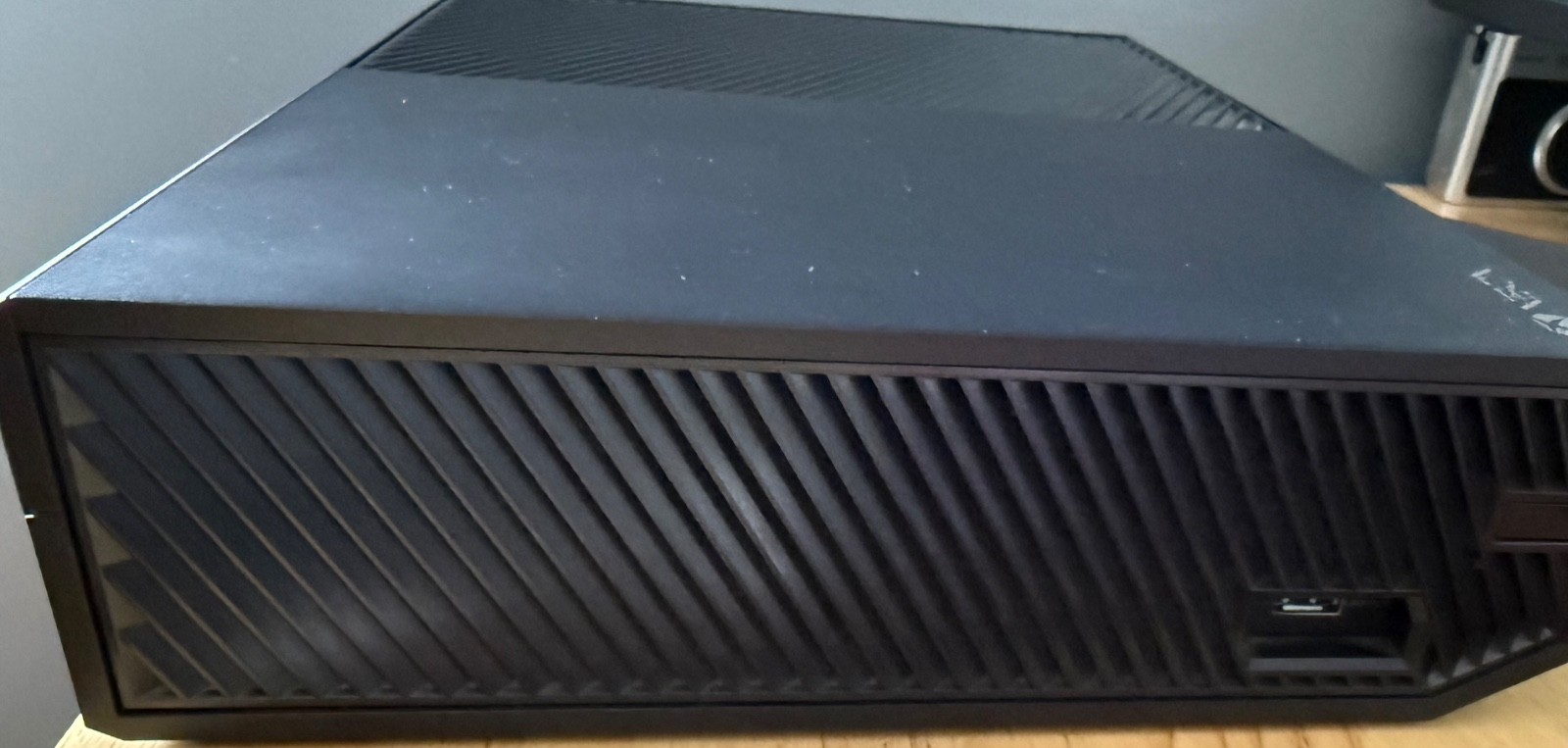 Microsoft Xbox One Model 1540 + GameS + Controllers