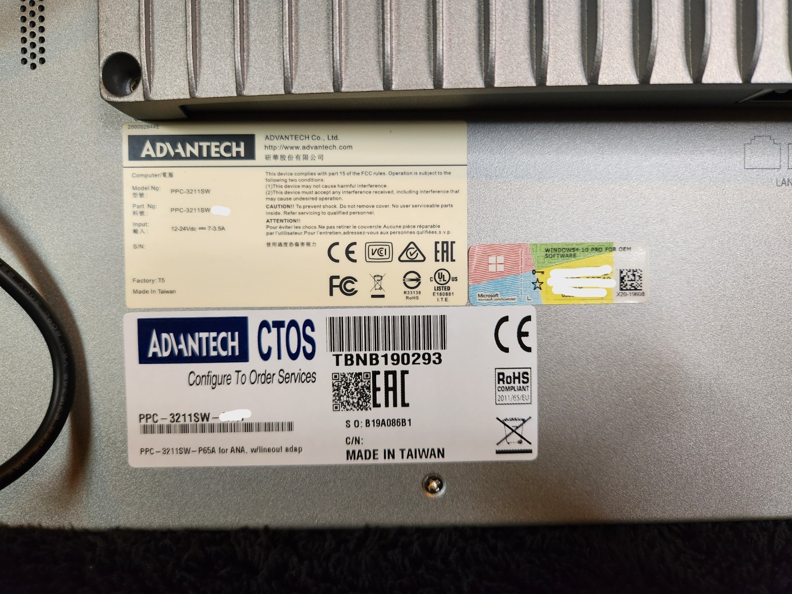 Advantech PPC 3211SW 21.5" Touch Panel Computer i5-6300U 2.4GHz 16GB RAM WORKS!