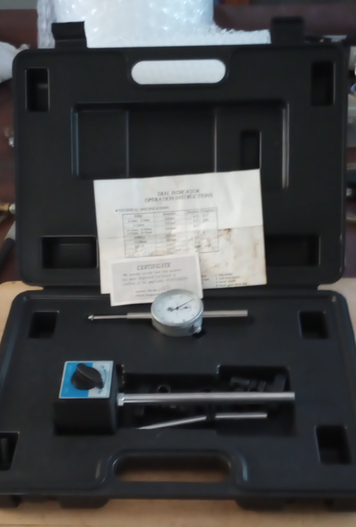 Matco Tools DIM107 Dial Indicator with Magnetic Base and Case / Instructions