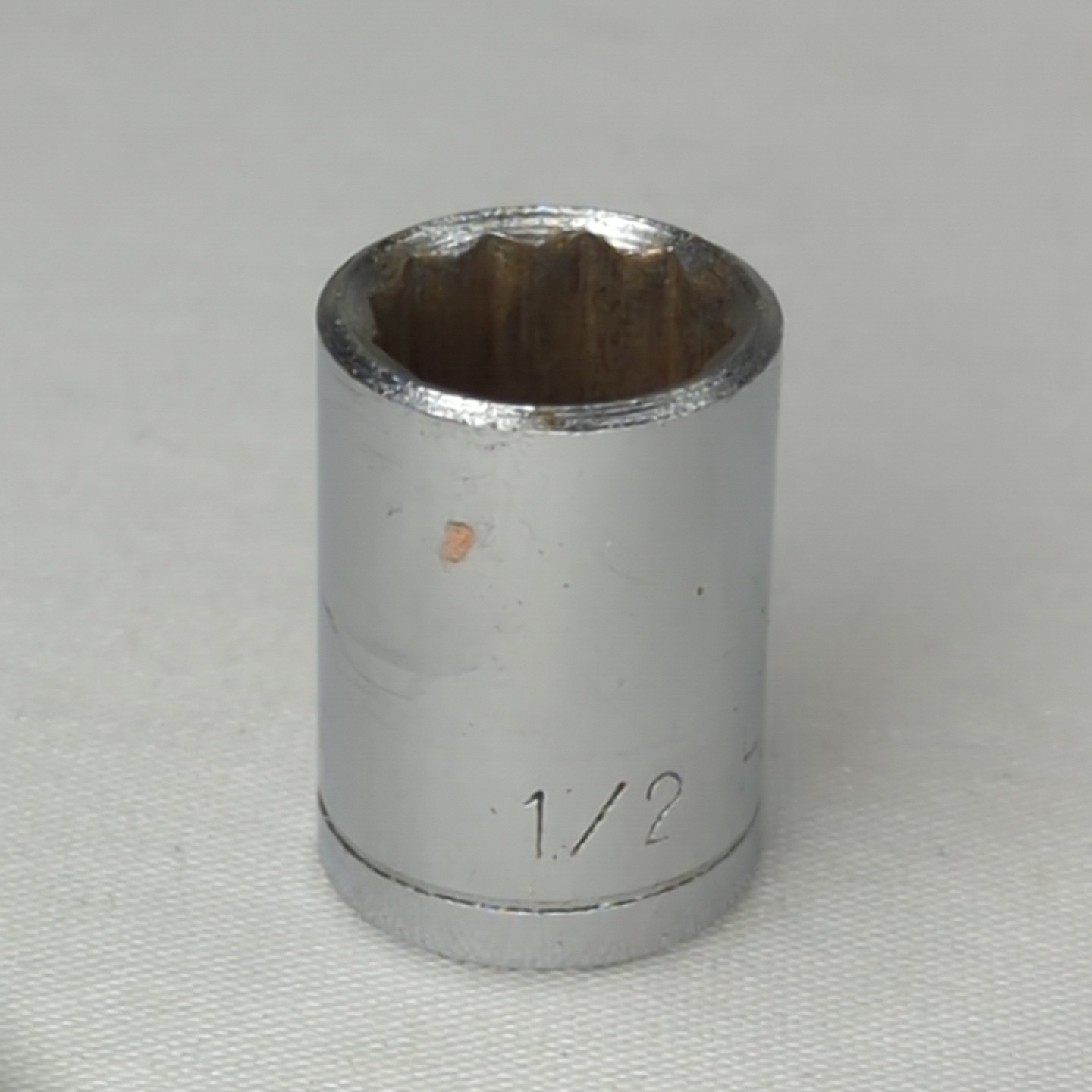 Hunter 1/2" SAE 3/8" Drive 12 Point W1216 Socket Japan
