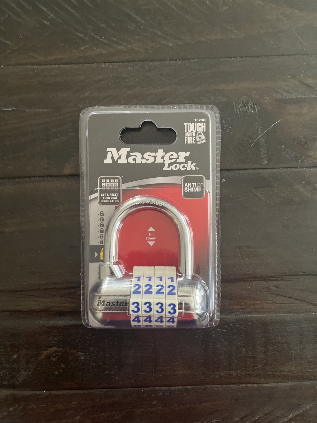 Master Lock Set Your Own Combination Padlock 1523D White (N2)