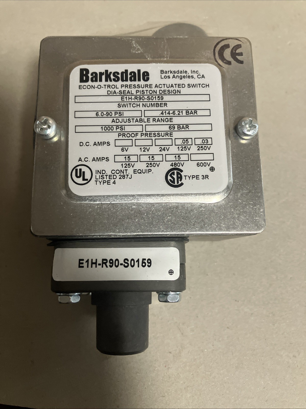 barksdale pressure switch E1H-R90-S0159