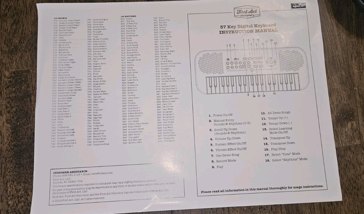 First Act Discovery 37-Key Battery Operated Keyboard Built-in Speakers & Microph