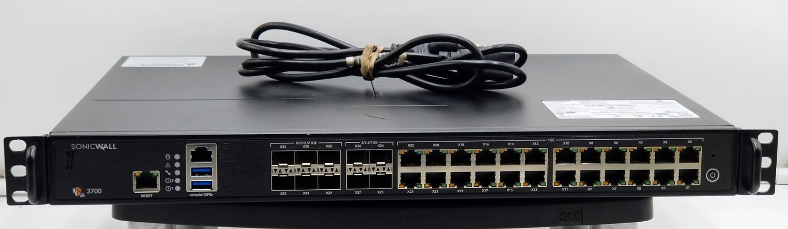 SonicWALL NSA 3700 Network Security Firewall M/N 1RK52-110