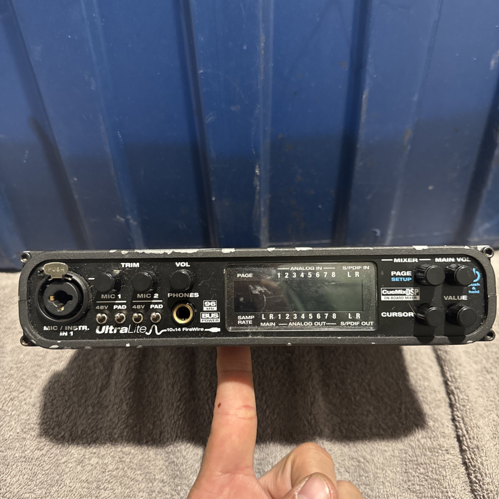 MOTU UltraLite FireWire Audio Recording Interface (untested) with cables