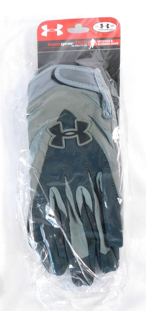 New Under Armour Receiver & Running Back Gray Football Gloves Size Large