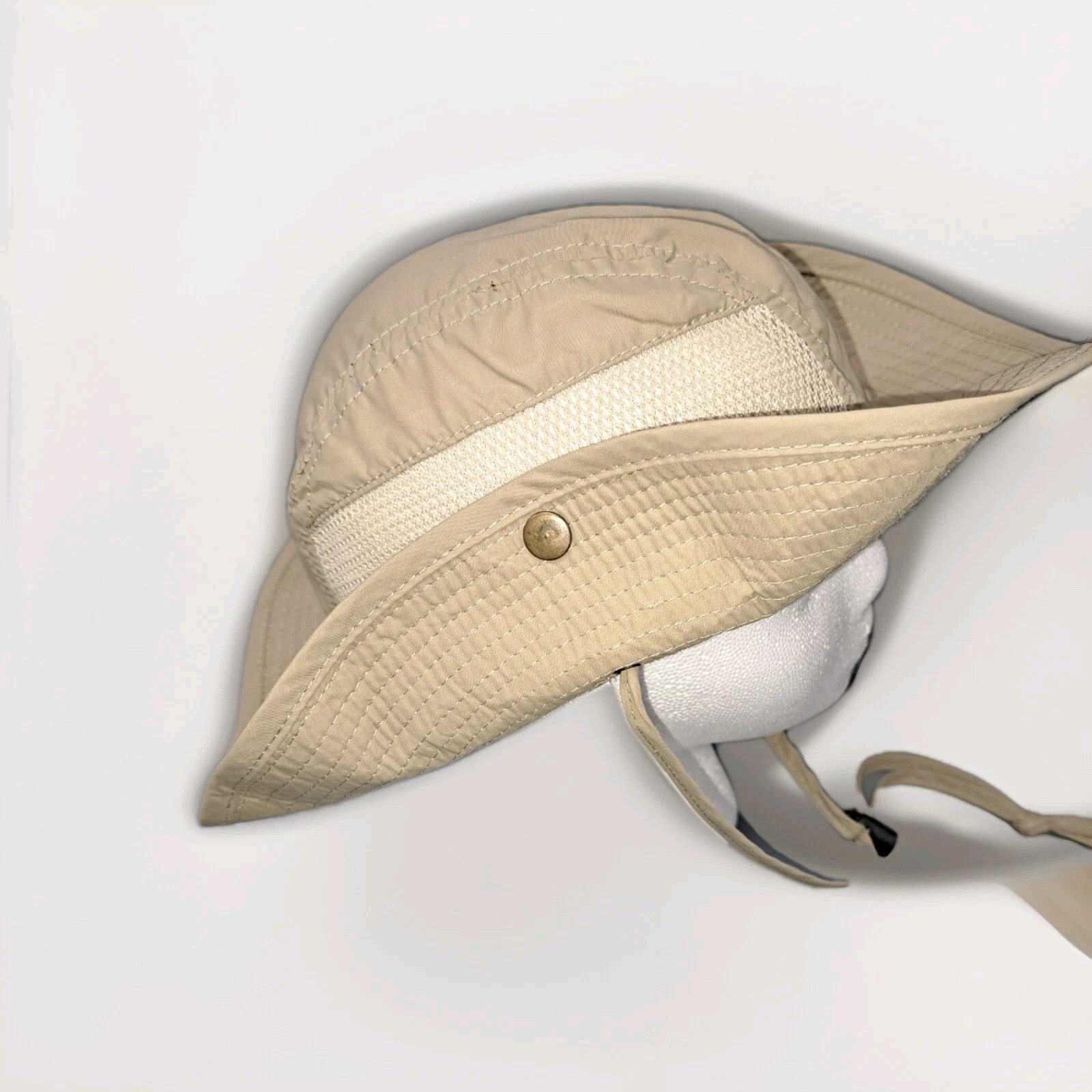 Magellan Bucket Hat Unisex Medium Tan Chin Strap Snap Side Breathable