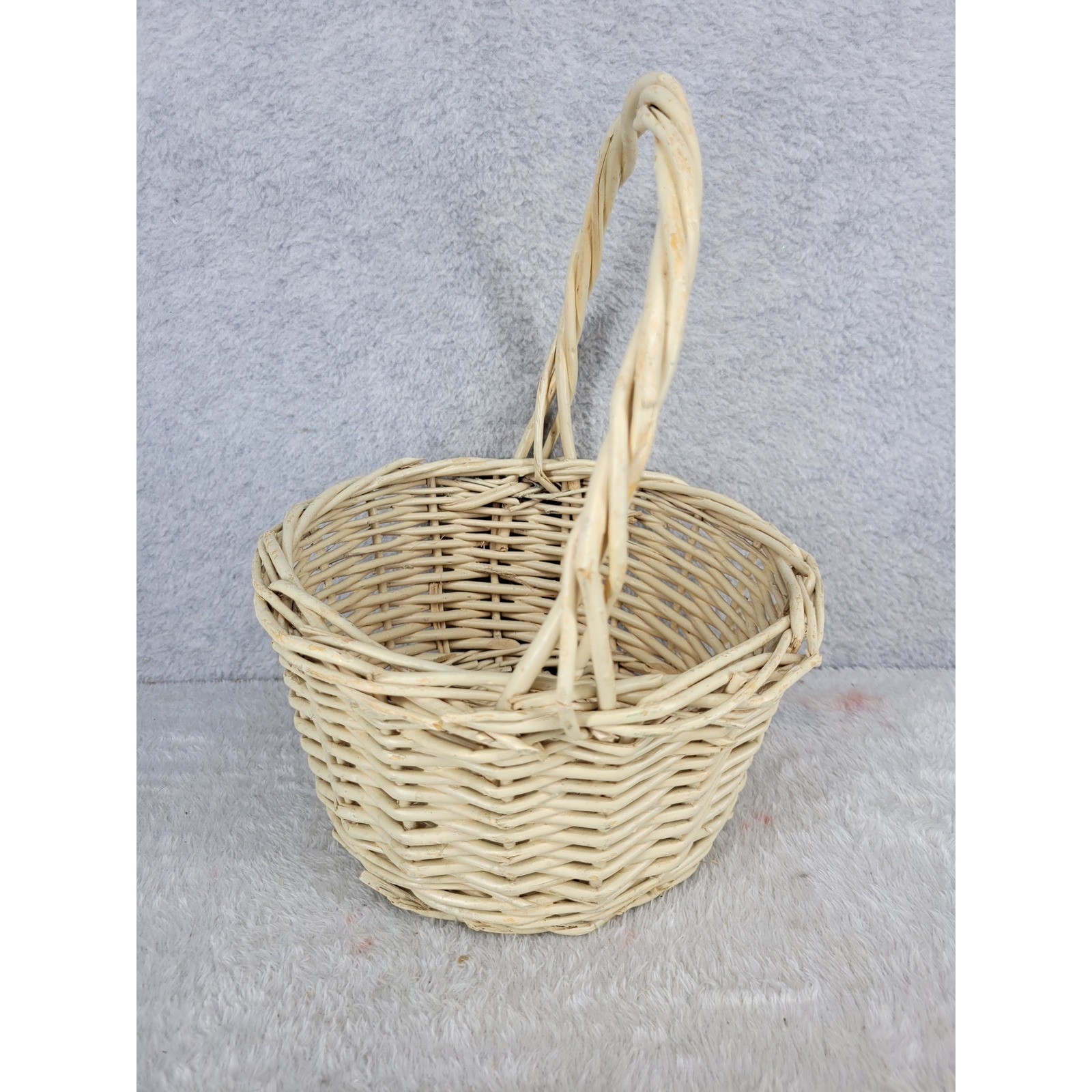 Wicker Basket Round Handle Flower Easter Picnic Decor 7.5" x 10"