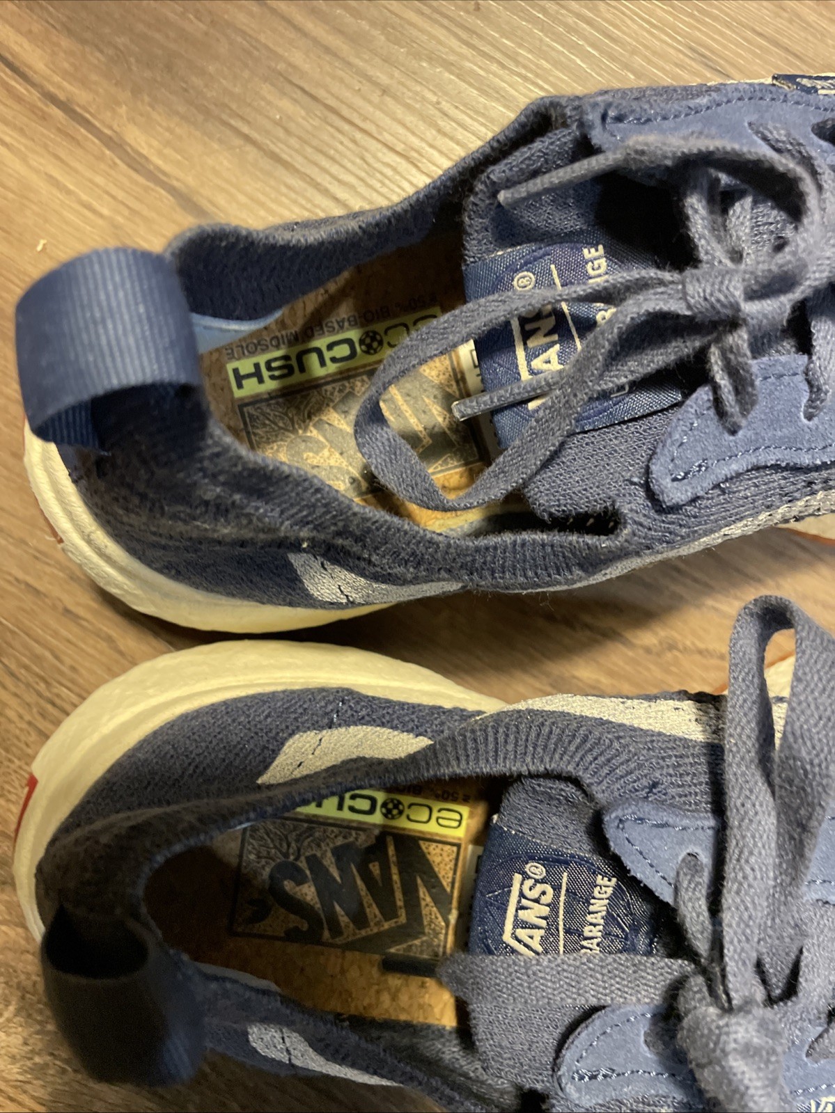 Vans Men's 7 Women's 8.5 UltraRange Vr3 Dark Denim Mesh Sneakers