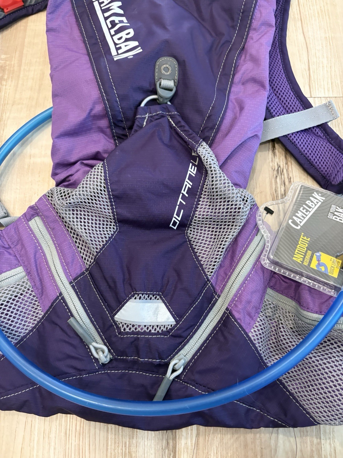 Camelbak Octane LR Hydration Purple & Gray Hydration Pack Vest New W/Bladder