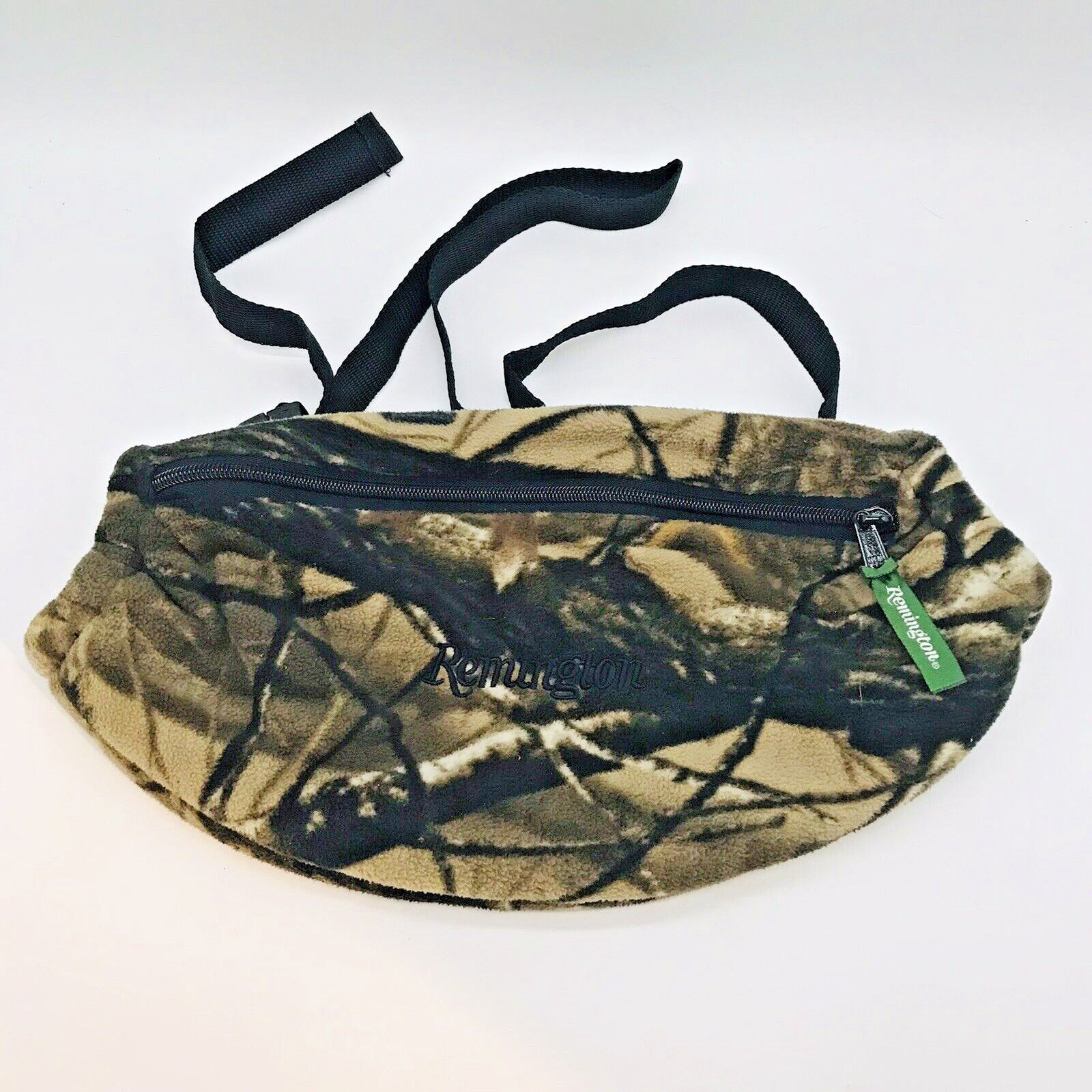 Remington Waist Hip Belt Bag Fanny Pack Hand Warmer Camouflage Fleece Zip Pocket