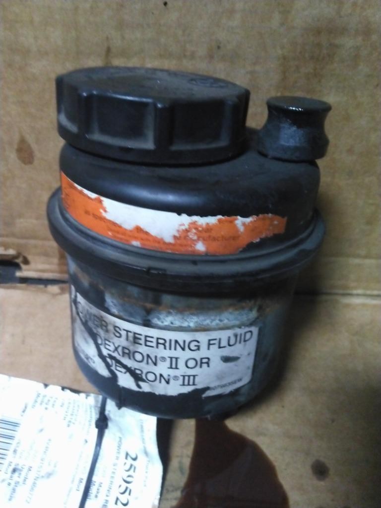 Replaces 2007 VOLVO VNL POWER STEERING RESERVOIR ,  IL