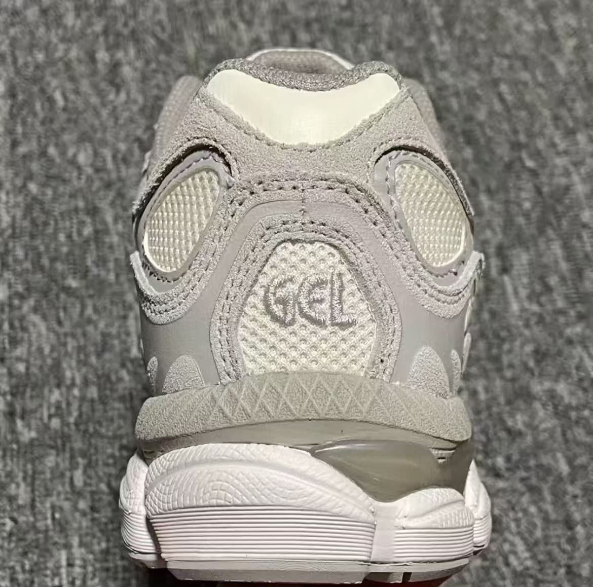 ASICS Gel NYC Cream Cloud Grey - 1203A663-101 Men's Size