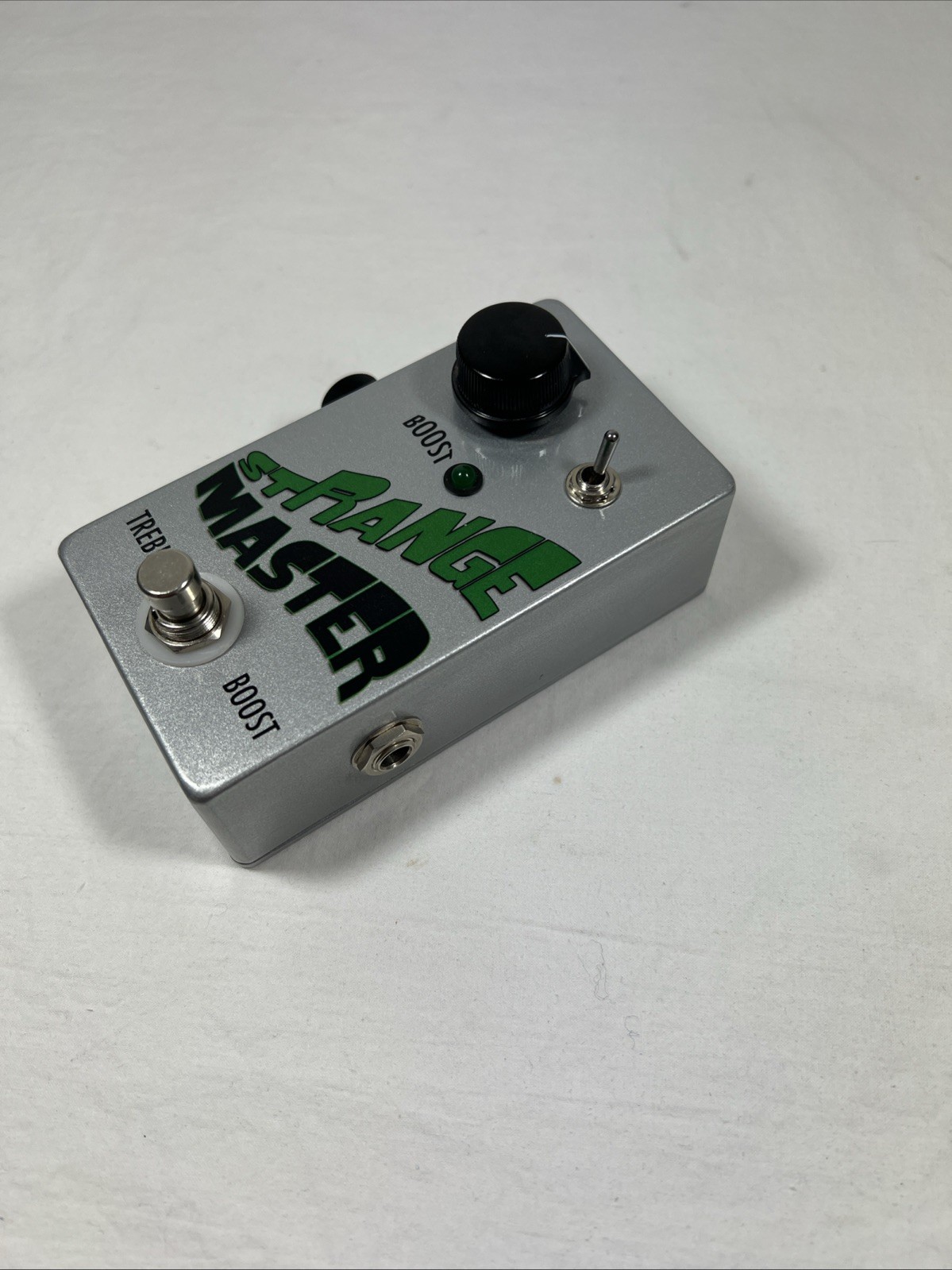 (NICE) 🔥 RARE ThroBak Electronics Strange Master Effect Pedal TESTED