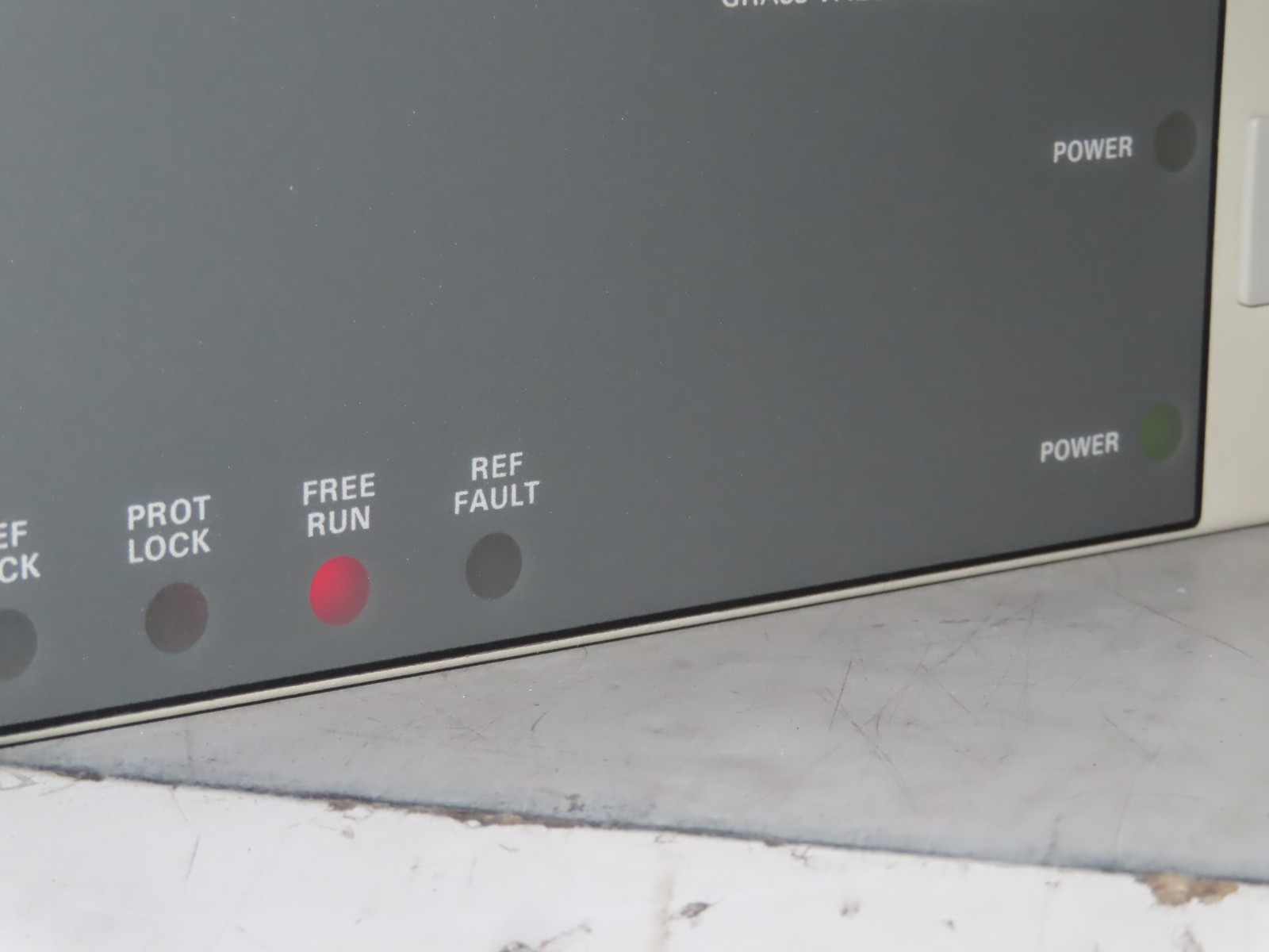 Grass Valley 9520A Master Reference Synchronizing Generator