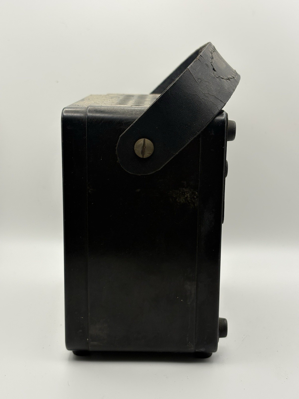 Vintage Weston Model 433 Zero Corrector AC Voltmeter 0-300V Bakelite Meter