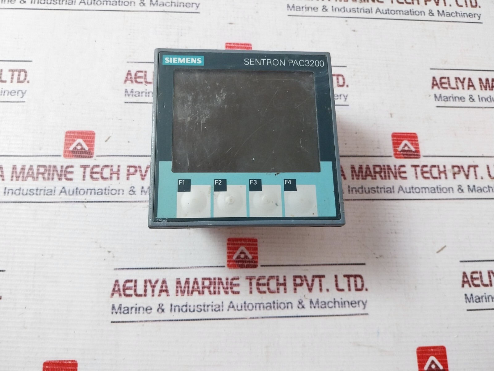 SIEMENS SENTRON PAC3200 Power Meter 95-240V 50/60Hz 8VA (Not Working)