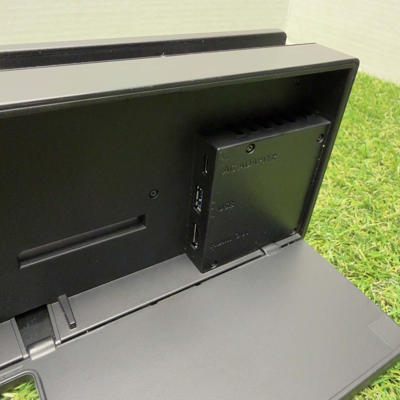 Nintendo Switch HAC-007 OEM Charging Docking Station and Case