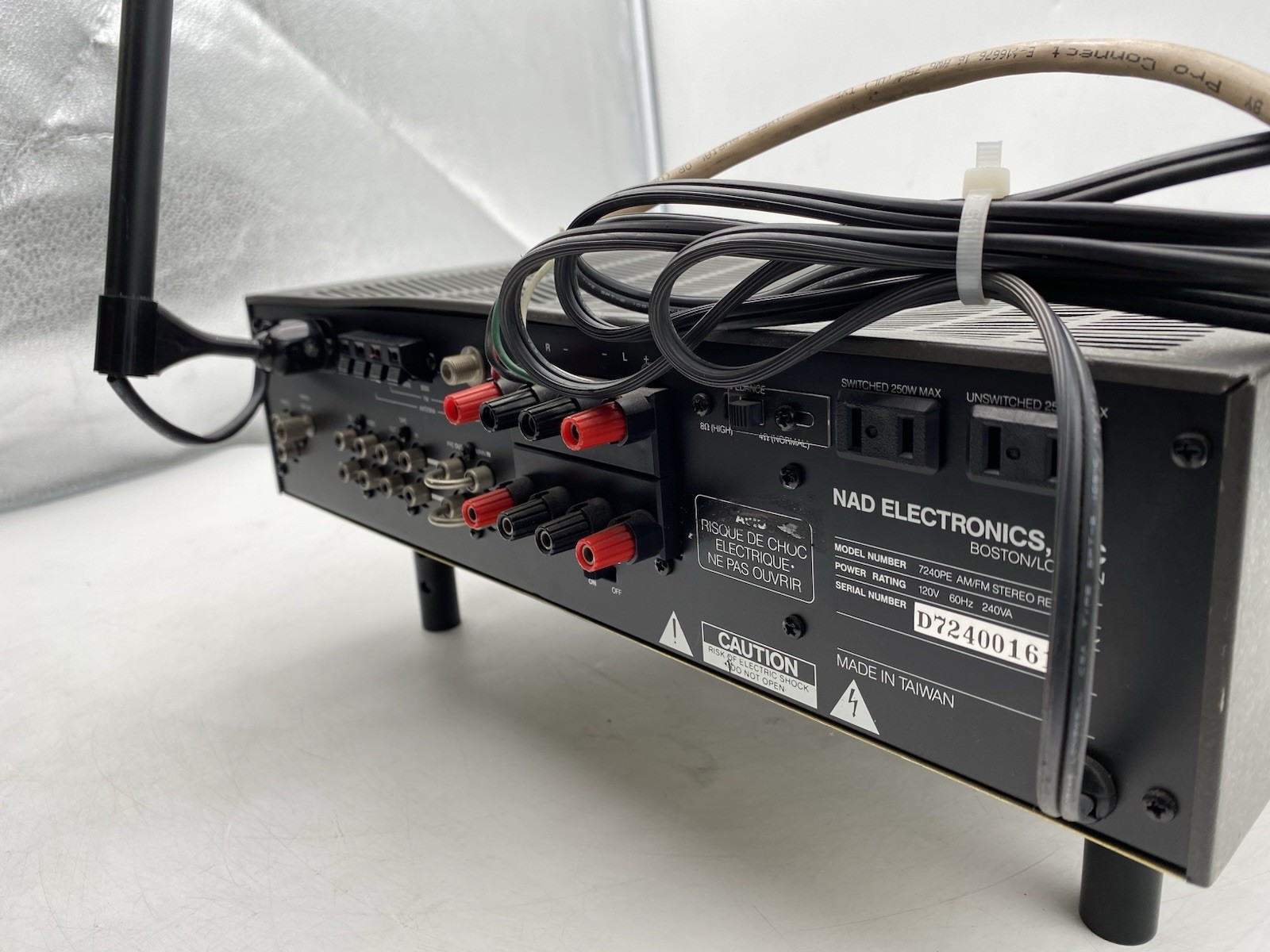 NAD Electronics 7240PE AM FM Power Stereo Receiver Tuner
