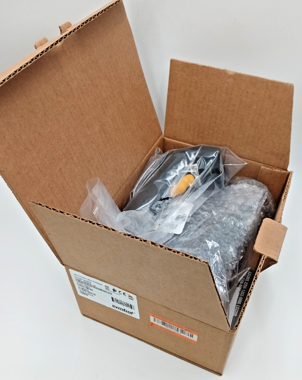 Symbol LS2208 Barcode Scanner with stand 1D Laser USB Twilight Black NIB NEW