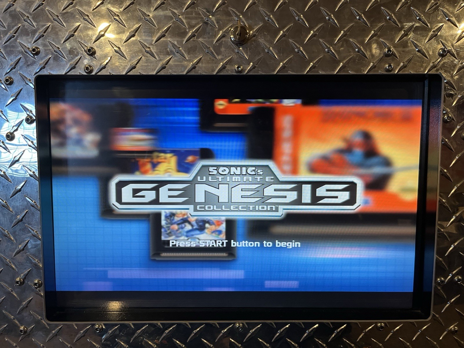 Custom Xbox 360 S Arcade Kiosk Cabinet 22" LCD 2 Controllers Man Cave Tested