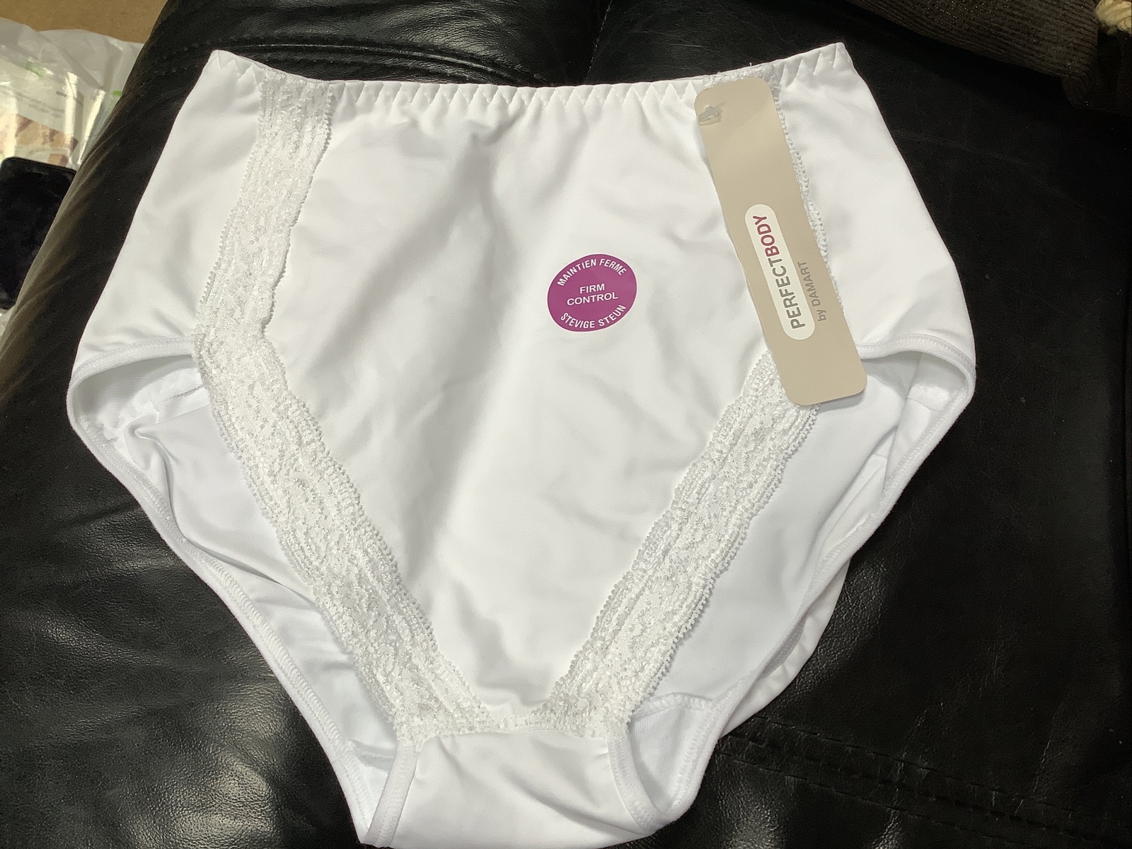 🌹UK S (10/12) DAMART Perfect Body White Firm Control Briefs BNW🏷