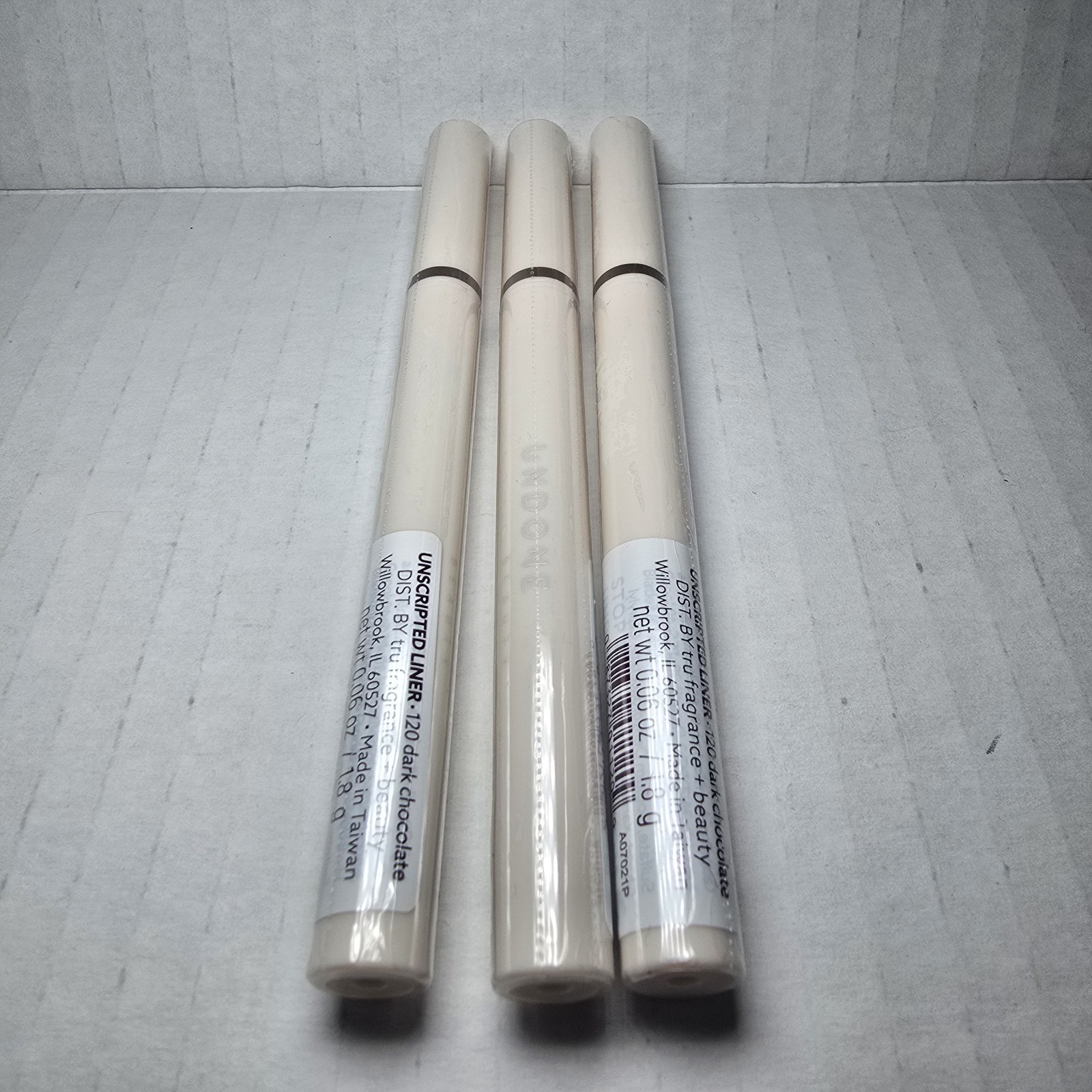 Undone Beauty Unscripted Liner #120 Dark Chocolate Lot of 3 New