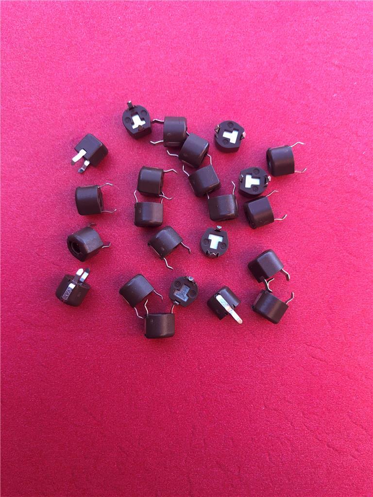 MURATA TZ03P600FR TRIMMER CAPACITOR 60pF 6mm TOP ADJUST ( Qty 15 ) *** NEW ***