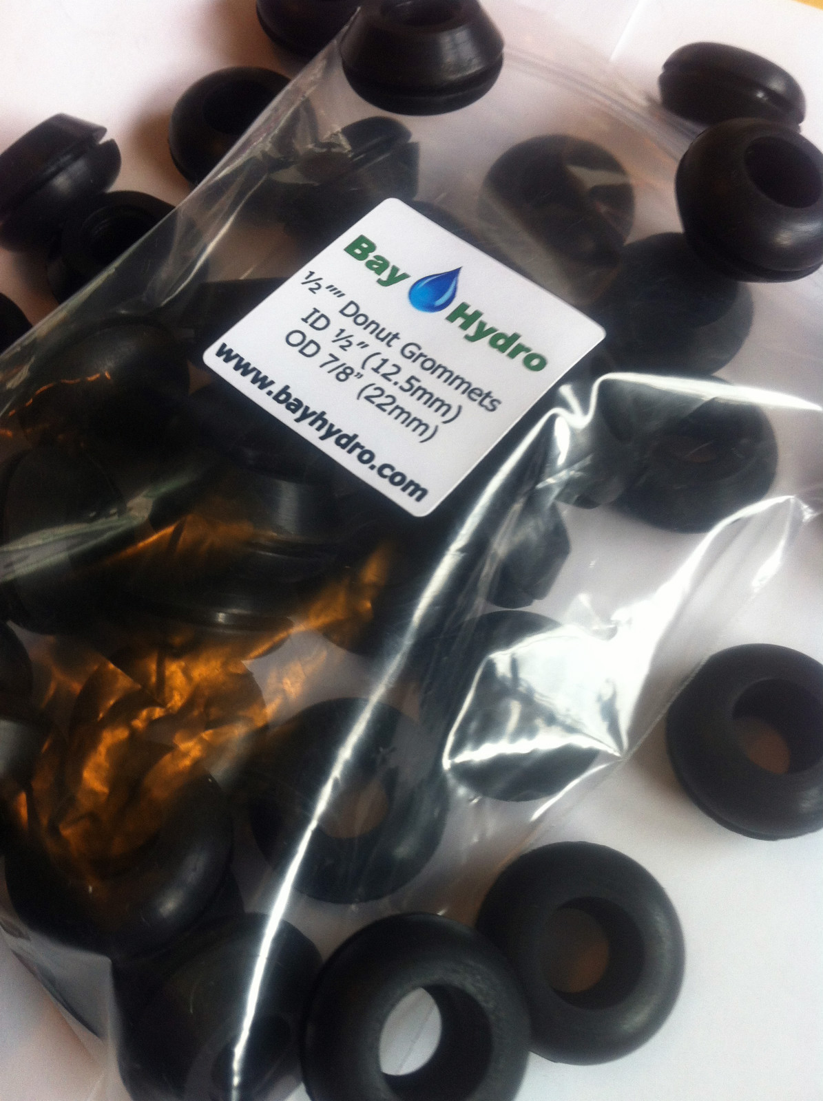 Bay Hydro 3/8" & 1/2" & 3/4" & 1" Donut Style Grommet / Drip & Bucket System