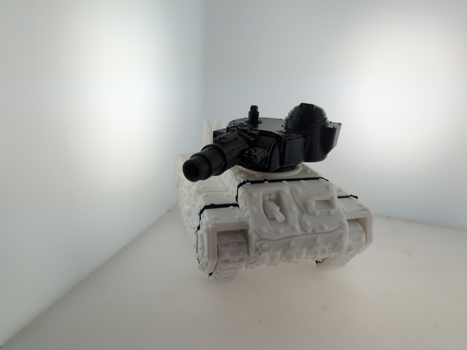 Grimdark Space Ork Tank R BIGGUN   | Alternate Wargaming Miniature