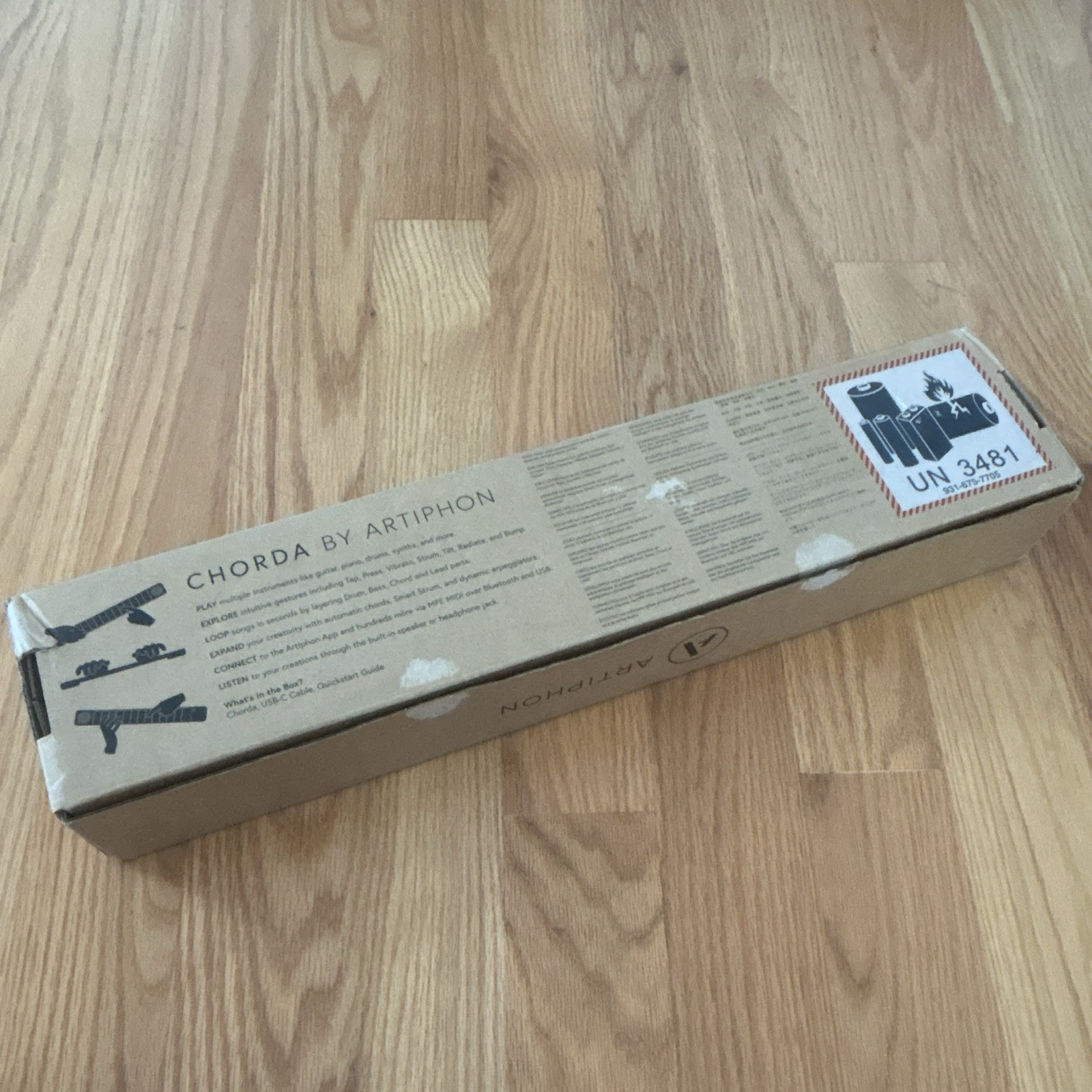 Artiphon Chorda Synth + MIDI Keyboard Controller Black
