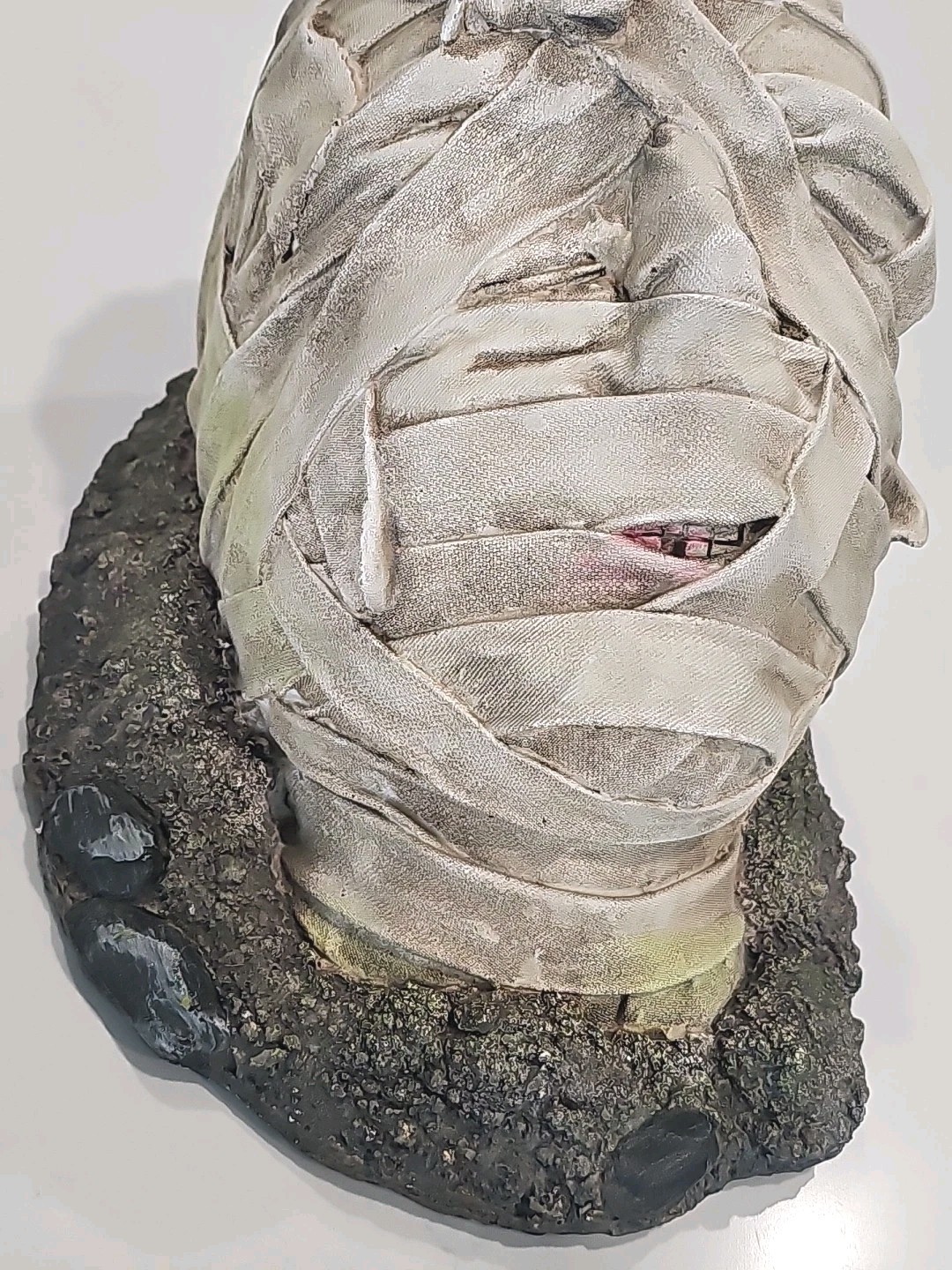 Mummy Head Prop Decor Decroative Halloween ⭐️⭐️FREE SHIPPING ⭐️⭐️