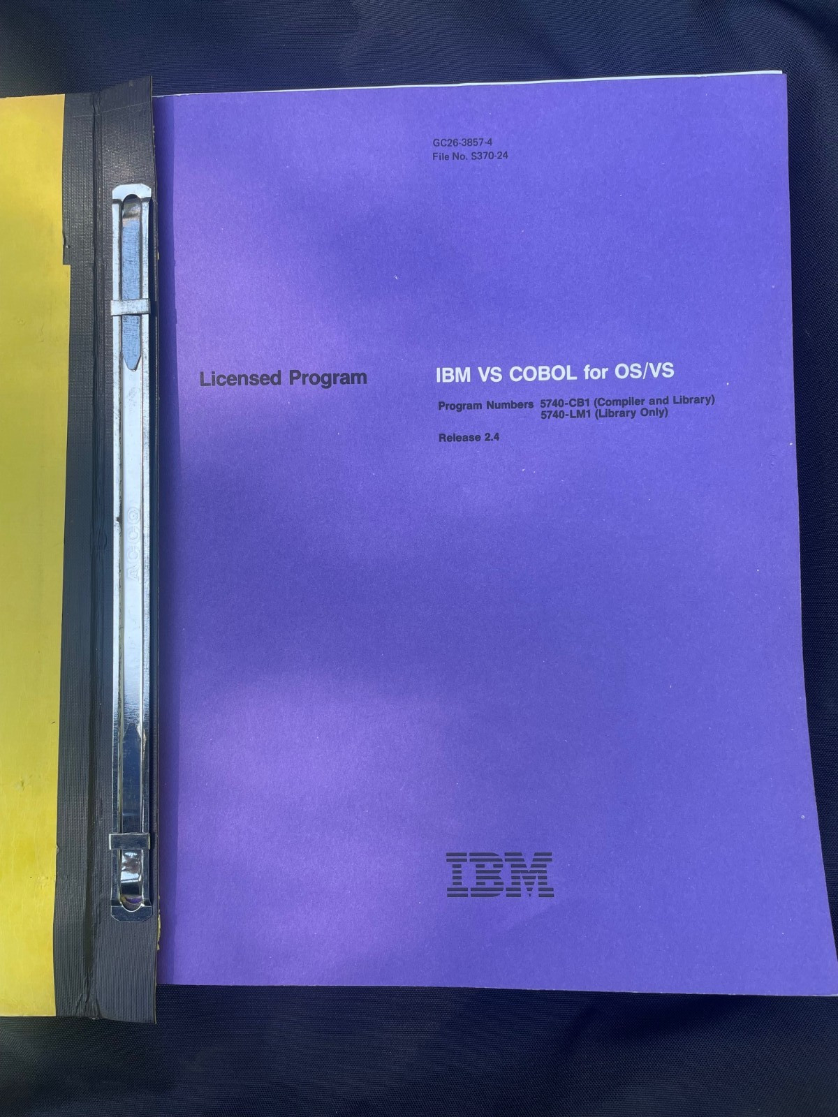 IBM VS COBOL for OS/VS Release 2.4 Licensed Program 5740-CB1 & 5740-LM1 5th Ed