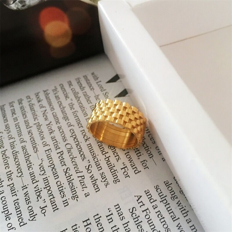 8MM Wide Woman 18k Gold Plated Stainless Steel Gear Shape Band Ring 6-9