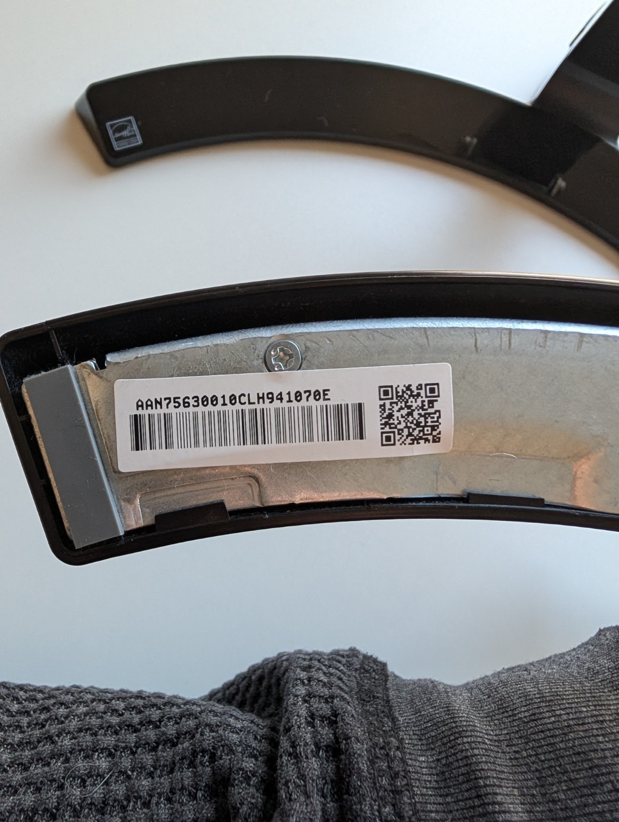 LG Original OEM Base Stands for 32MA70HY-P 32" Monitors