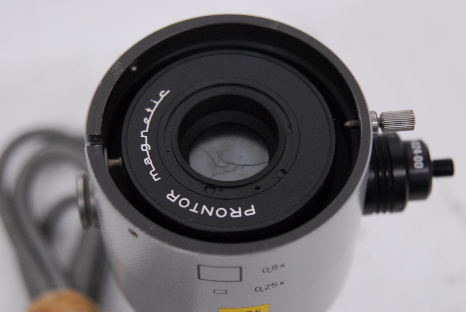 Zeiss 47 60 12 Microscope Shutter Prontor W/ MC 63 Controller - Universal III