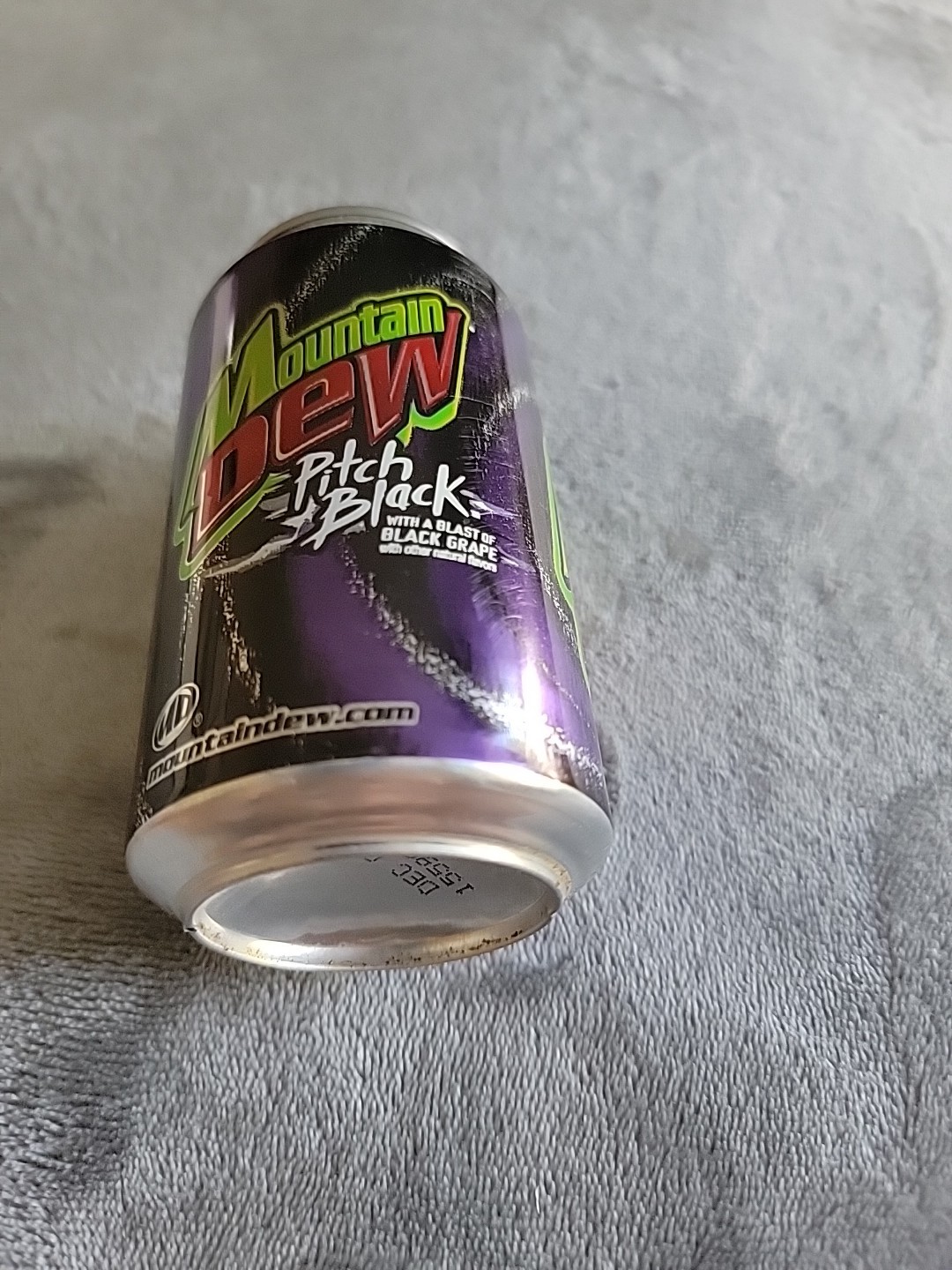 Mountain Dew Pitch Black Can - Limited Edition - Pop-top Unopened empty can