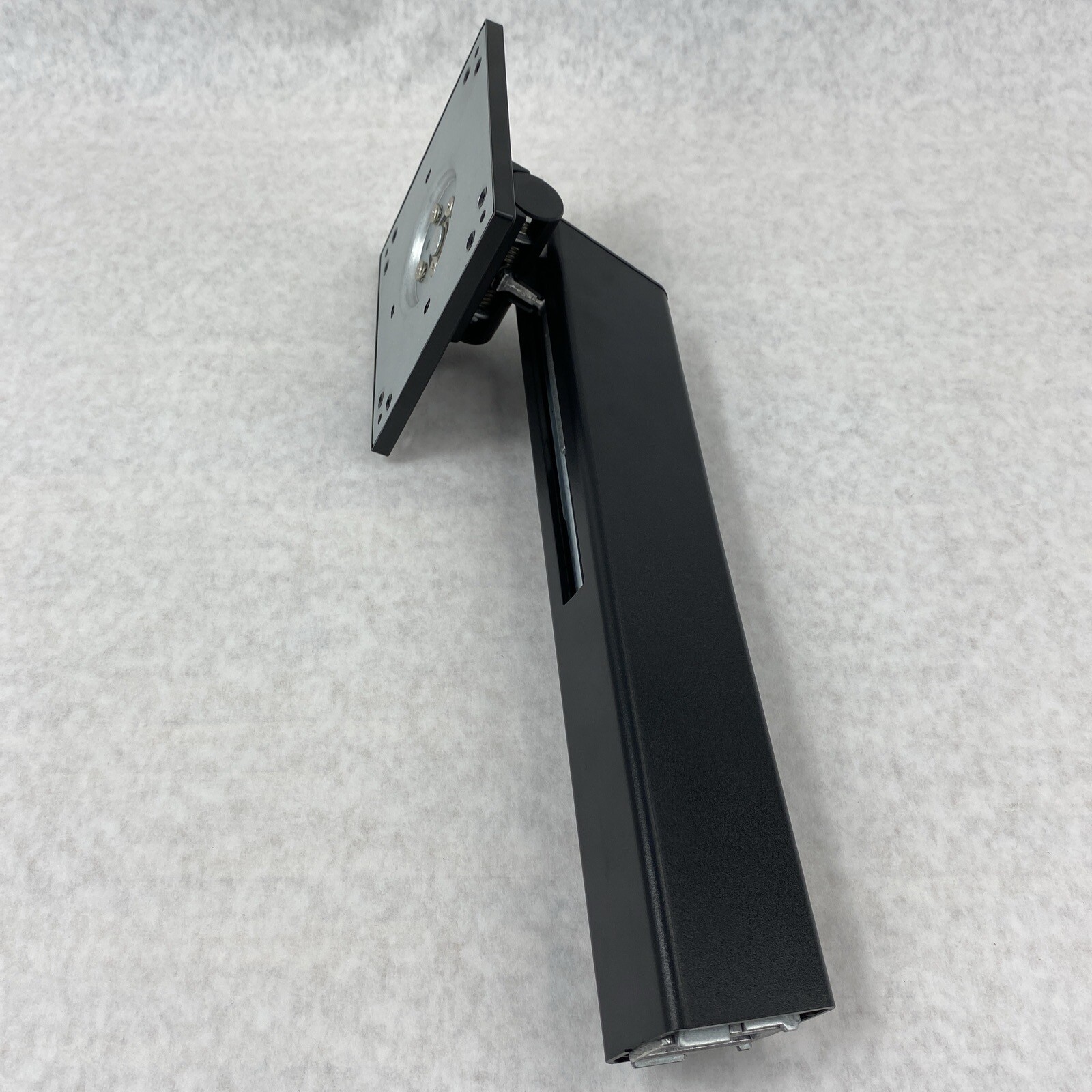 Asus MHS11 Highly Ergonomic Monitor Stand VA24D
