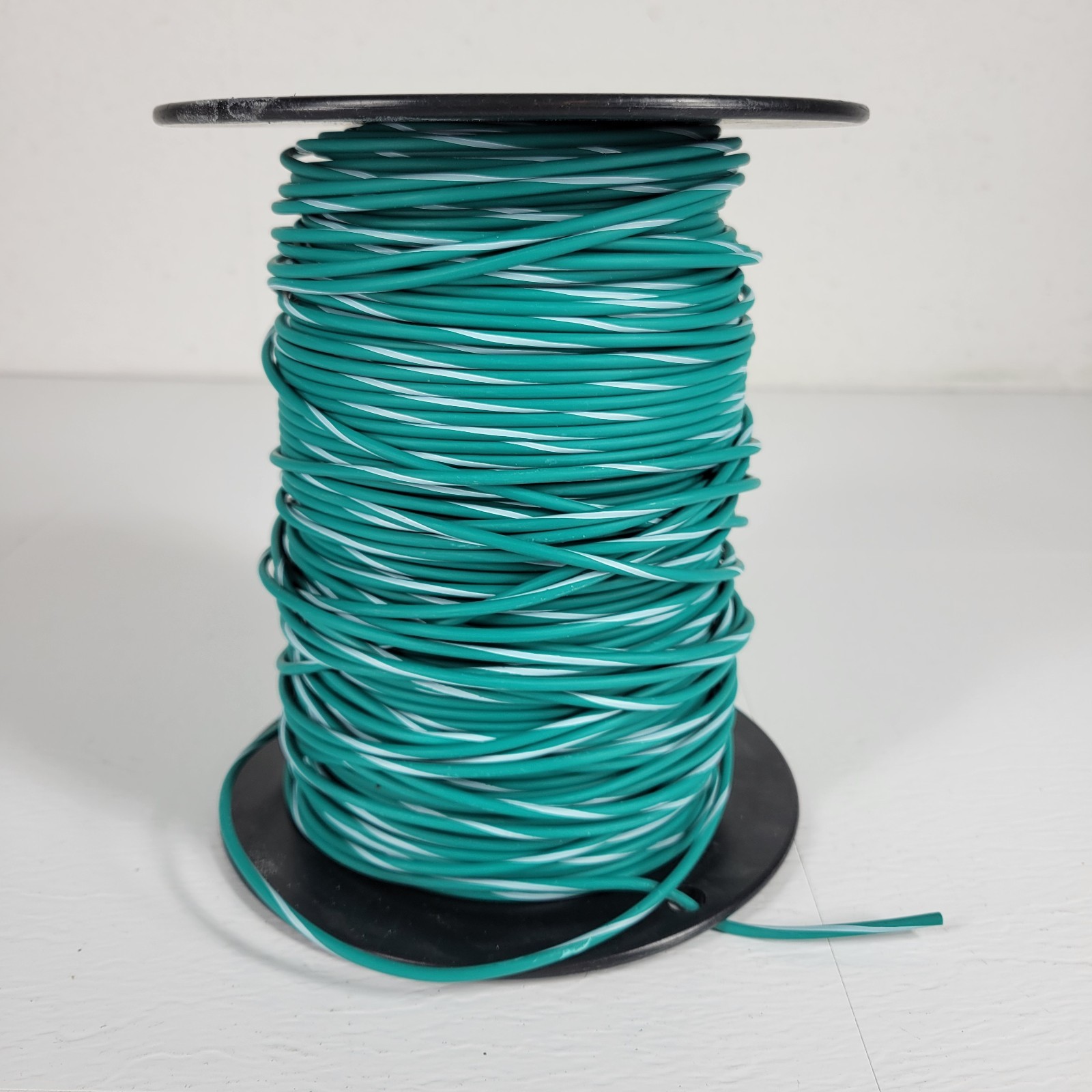 Partial Reel 540ft Waytek WX16-5 SXL Green & White Cross-Link Automotive Wire