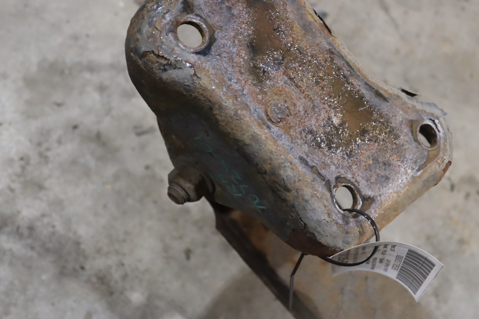 2008-2017 FREIGHTLINER CASCADIA 125 FRONT RIGHT SUSPENSION LEAF SPRING OEM