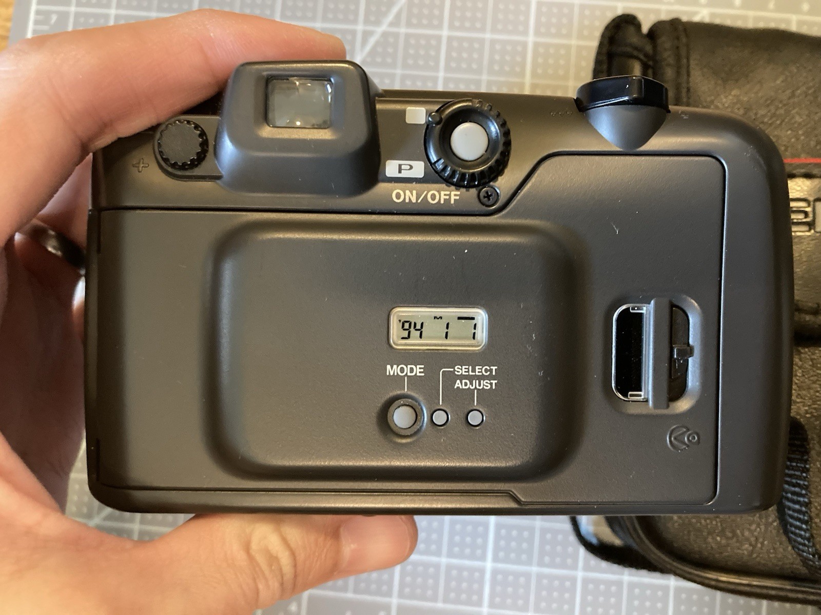 Pentax IQZoom 928 35mm Point & Shoot Camera w/ Case Tested