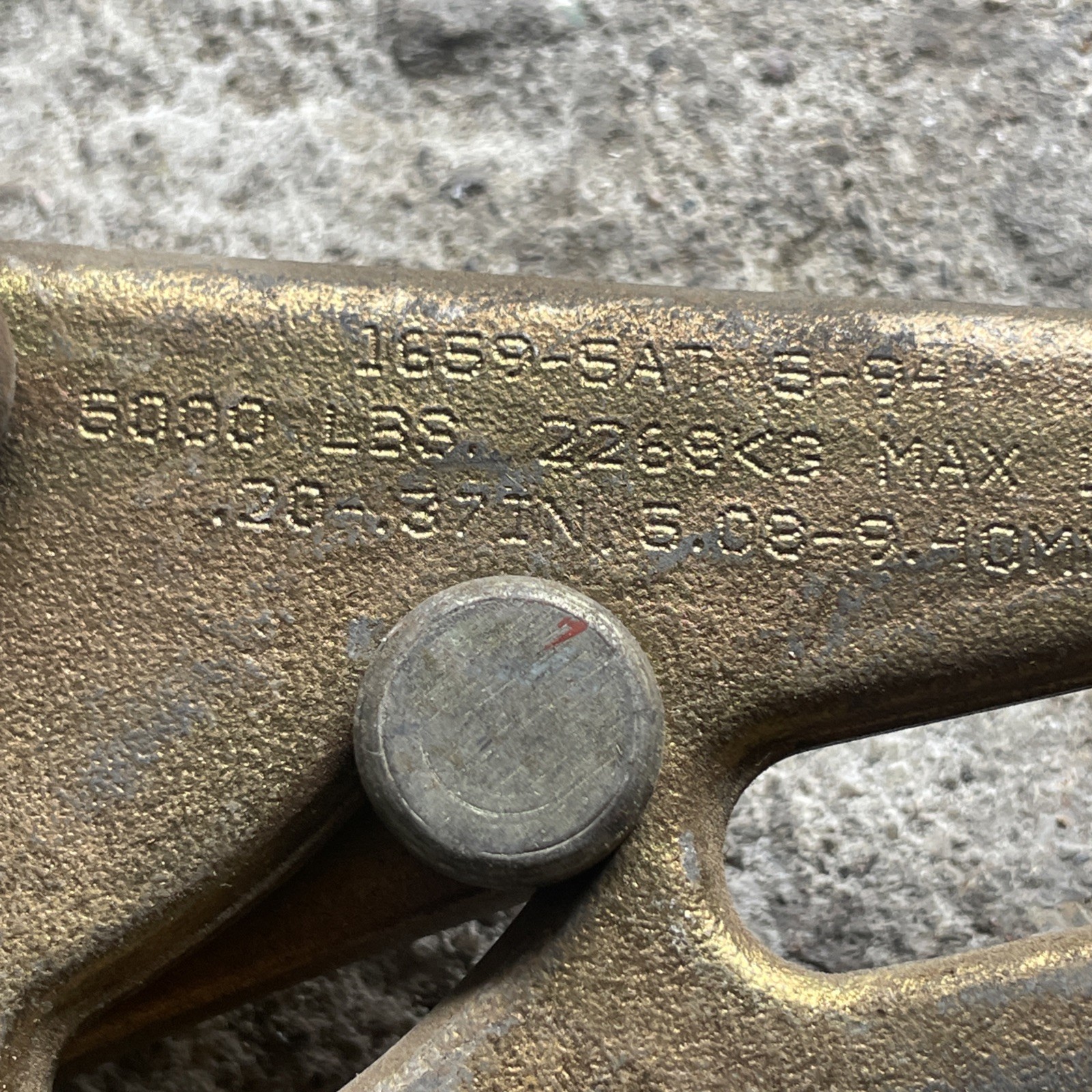 Klein Tools 1692 And 1659 -5AT Chicago Grip Coated Strand Puller