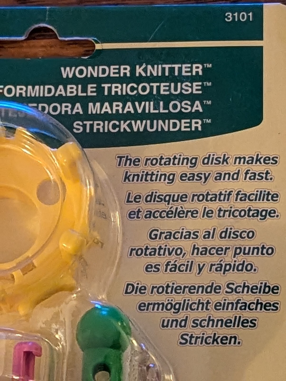 Wonder Knitter Rotating Knitting Tool