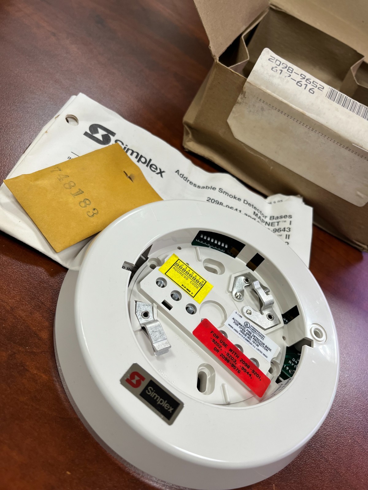 Simplex 2098-9652 Photoelectric Smoke Detector Base