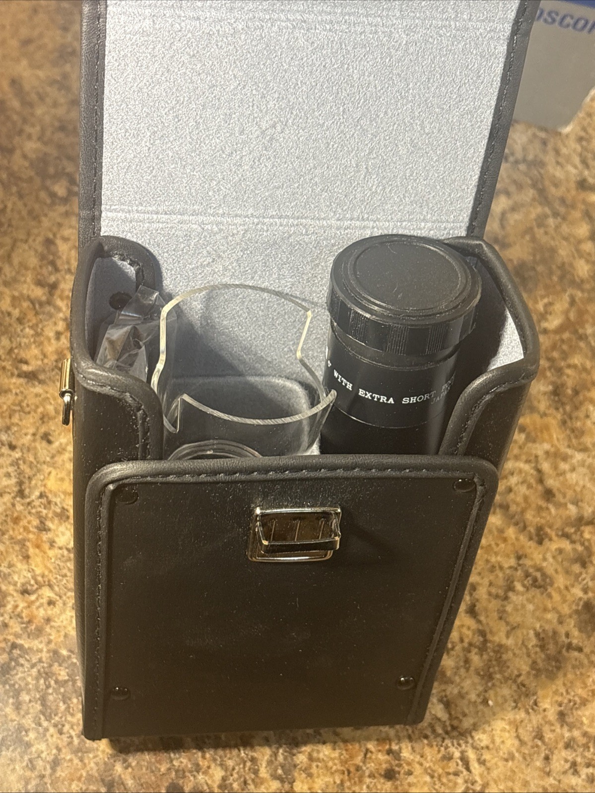Specwell 10x30 Handheld Monocular 6° with Extra Short Focus + Case & Strap