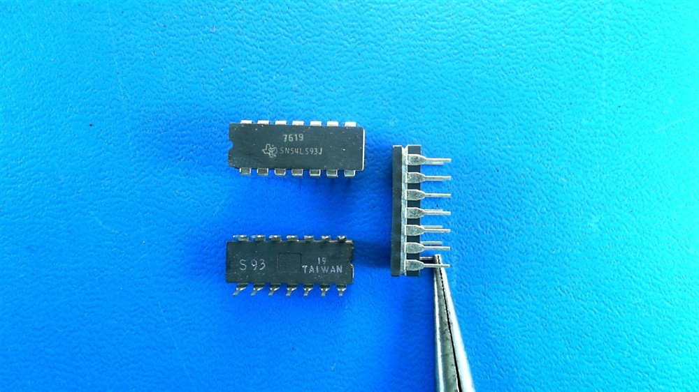 New (3pcs) SN54LS93J TEXAS INSTRUMENTS IC Logic