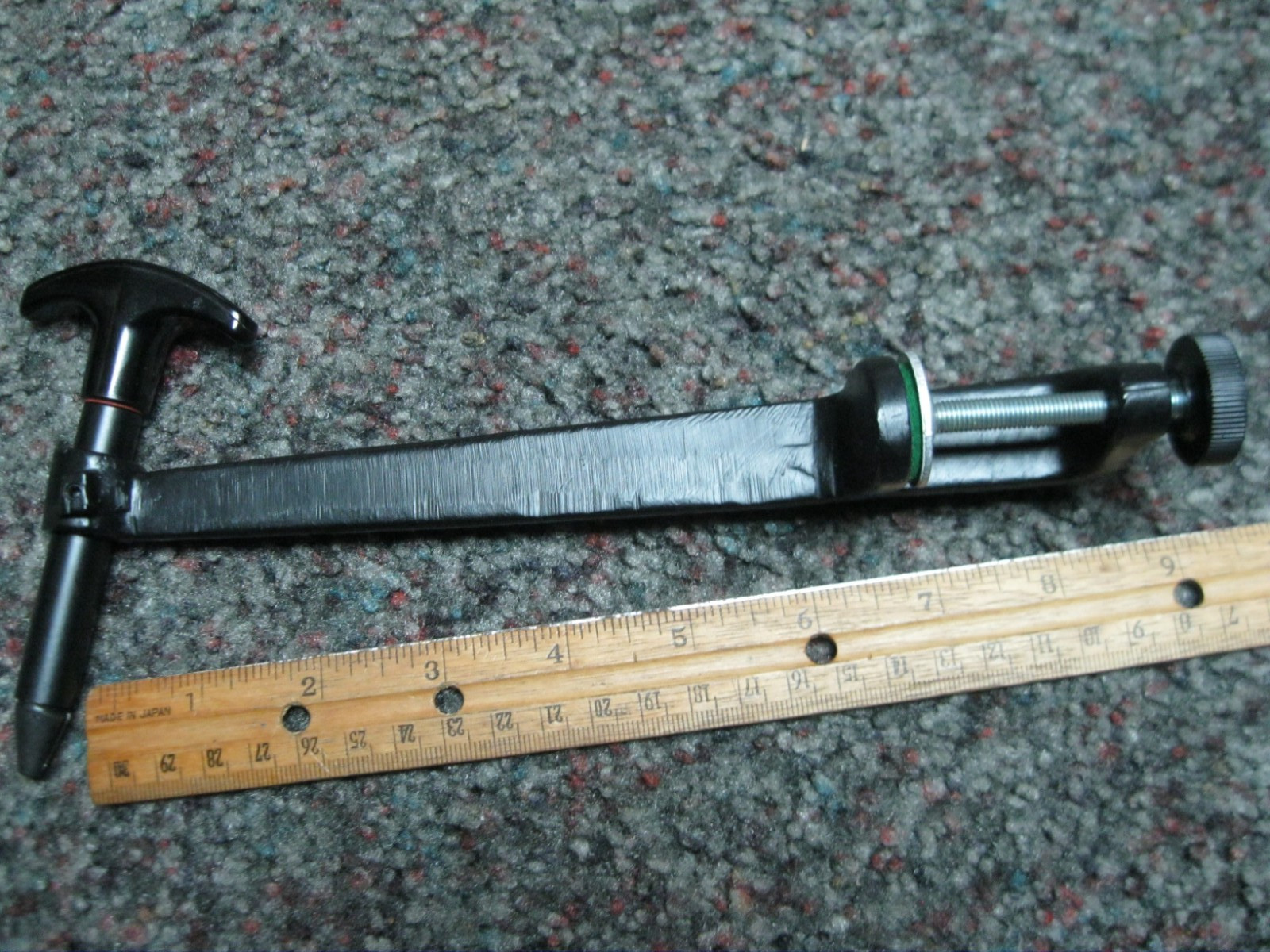 NEW Crest VISE With Table Clamp Fly & Jig Tying Tool